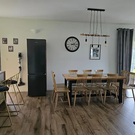 빌라 Gorska Pod Lasem *